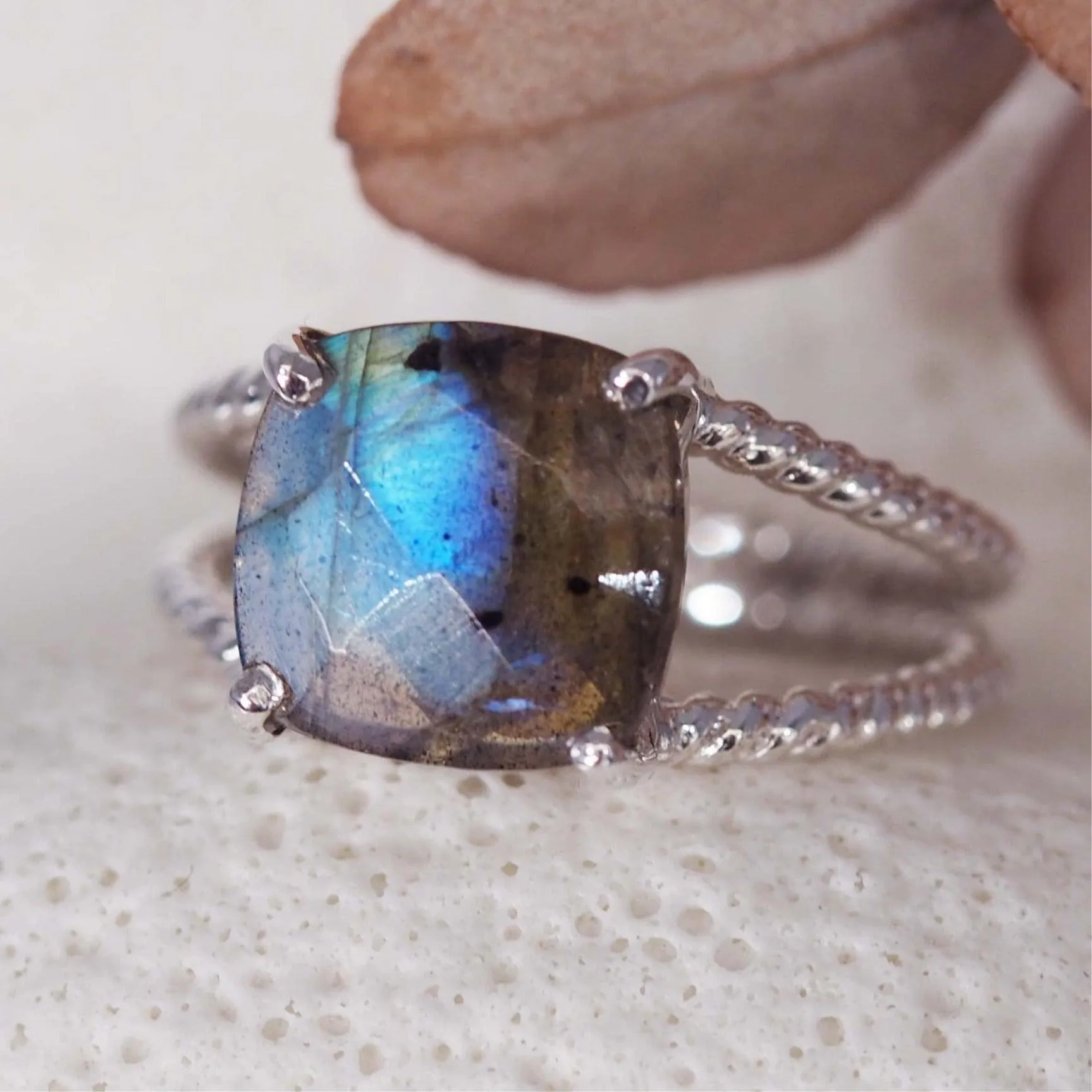 Silver Labradorite Double Twist Ring