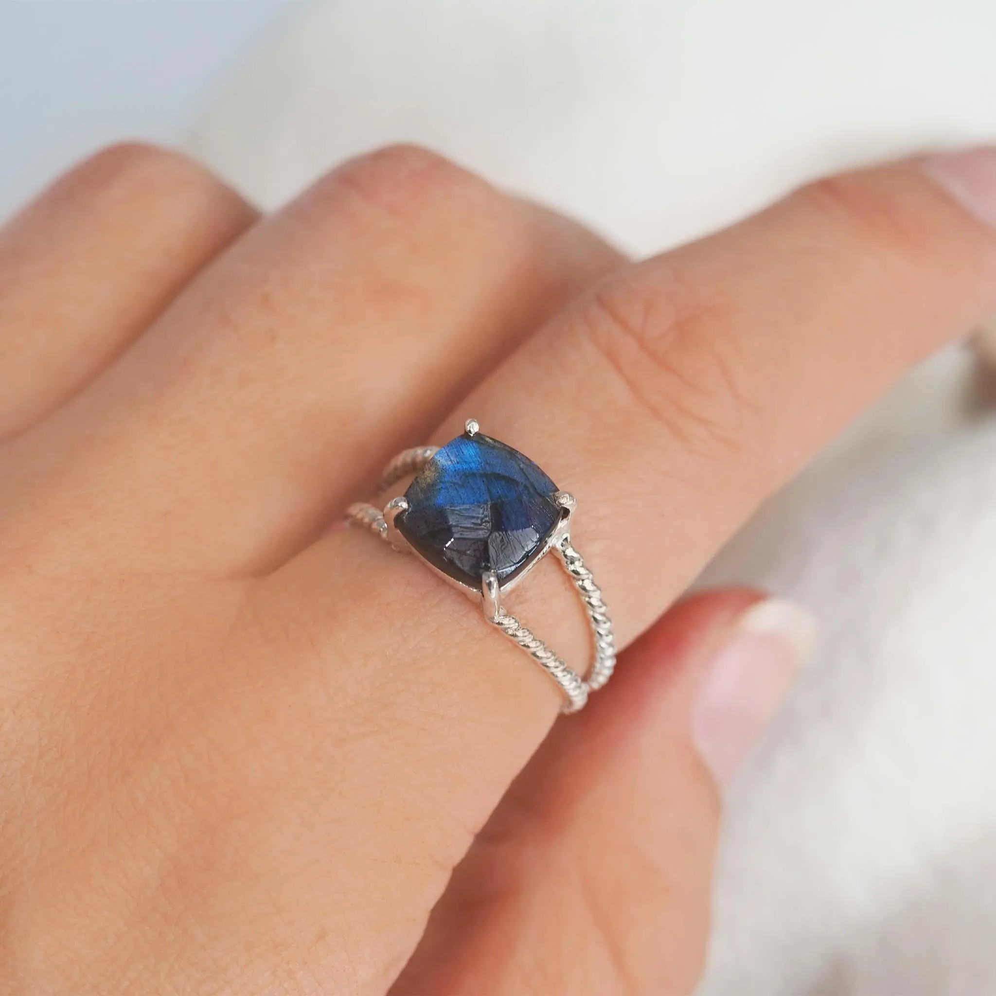 Silver Labradorite Double Twist Ring