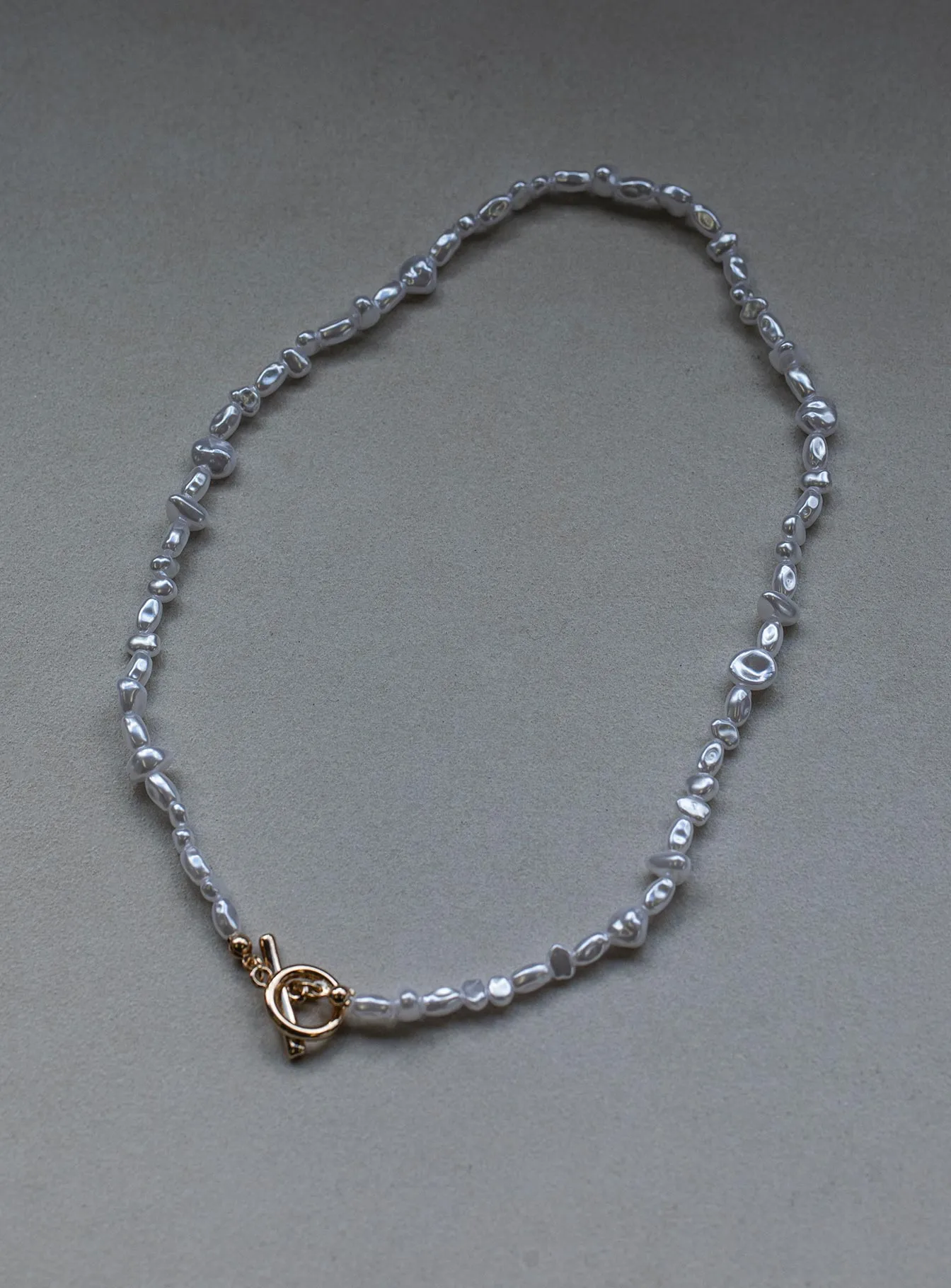 Sutter Pearl Necklace White